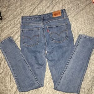 Levi’s 721 high rise skinny jeans